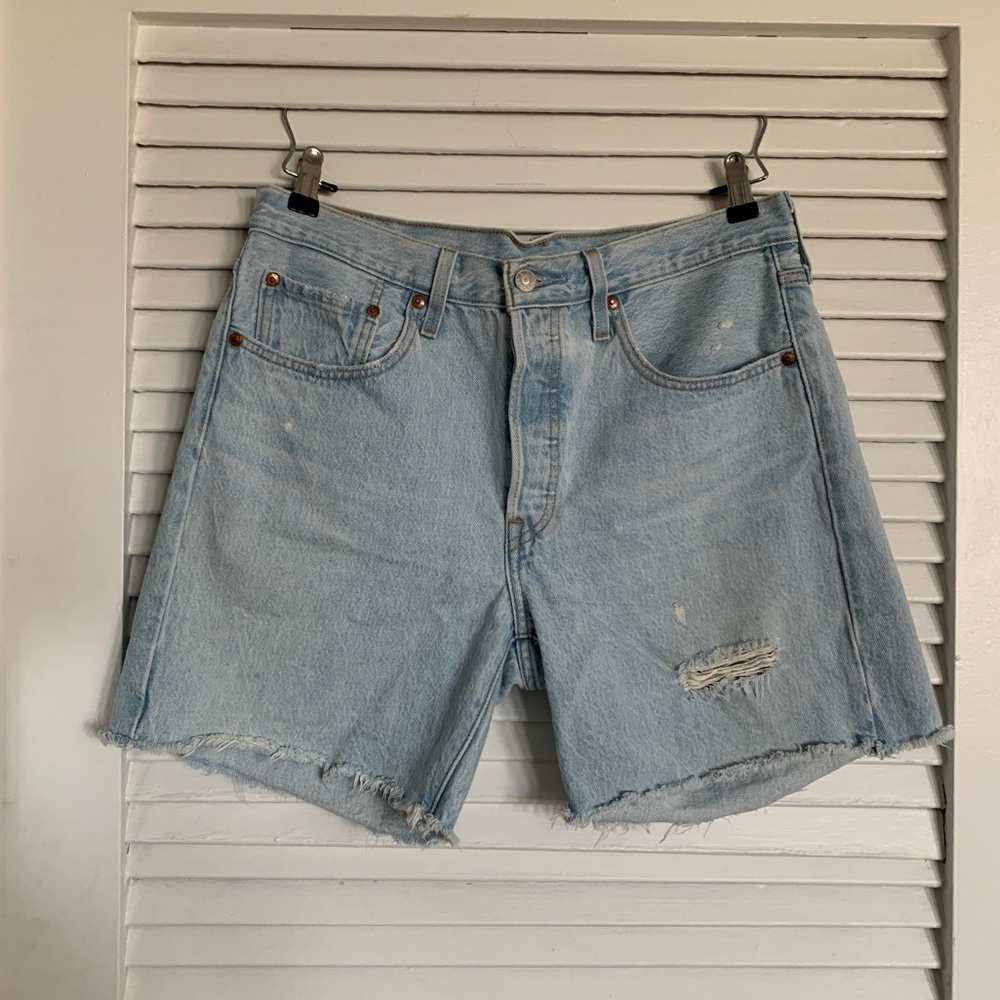 Levi’s 501 Original Mid Thigh Distressed Light Wash Shorts